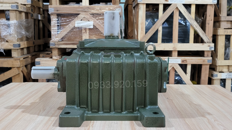 Thiết kế và cấu trúc bên ngoài của giảm tốc trục vít WPO 155