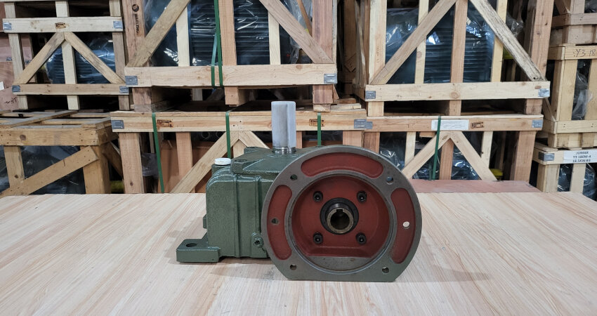Cấu tạo và nguyên lý hoạt động của hộp giảm tốc WPDO