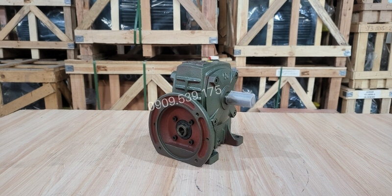 Hộp giảm tốc cốt âm là gì?