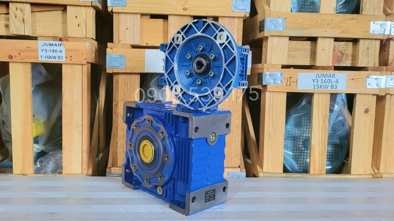 Thiết kế tổng quan hộp giảm tốc 2 cấp NMRV 75 - 130