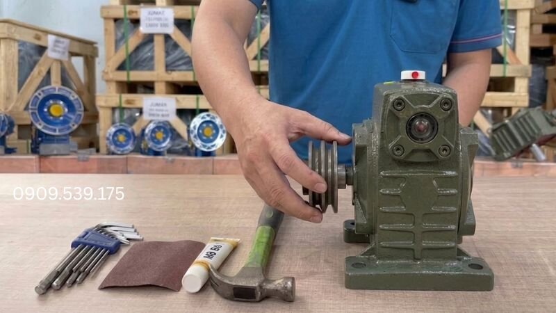 Cách lắp puly cho hộp giảm tốc đúng kỹ thuật