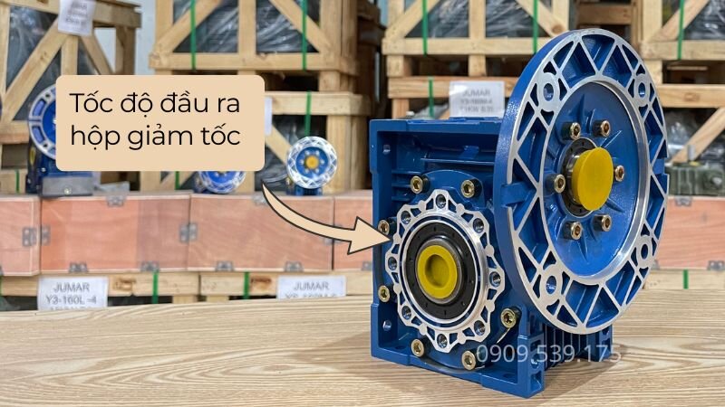 Tốc độ dầu ra hộp số giảm tốc.